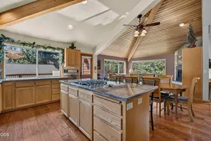 17924 Foursome Ln, Sunriver, OR 97707 - Photo 6