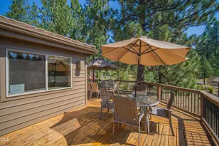 17924 Foursome Ln, Sunriver, OR 97707 - Photo 4