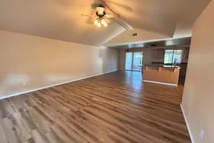 2321 Savannah Dr, Central Point, OR 97502 - Photo 4