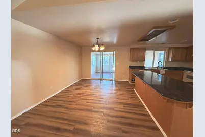 2321 Savannah Drive, Central Point, OR 97502 - Photo 8