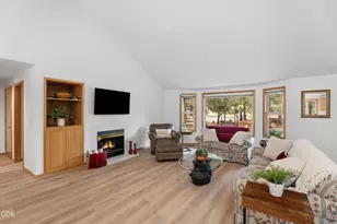 18216 Mt St Helens, Sunriver, OR 97707 - Photo 4