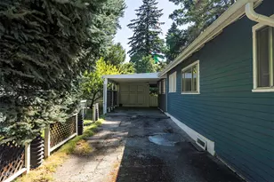 221 Vancouver Ave, Medford, OR 97504 - Photo 6