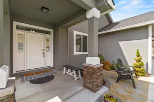 236 Skyridge Dr, Klamath Falls, OR 97603 - Photo 6