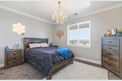 236 Skyridge Drive, Klamath Falls, OR 97603 - Photo 30
