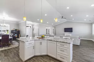 236 Skyridge Dr, Klamath Falls, OR 97603 - Photo 18