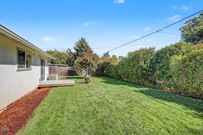1725 Howell Avenue, Medford, OR 97501 - Photo 28