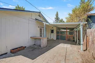 1725 Howell Ave, Medford, OR 97501 - Photo 32