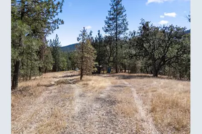 15357 Meadows Road #1200, White City, OR 97503 - Photo 10