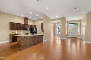 642 Sheffield Dr, Eagle Point, OR 97524 - Photo 4