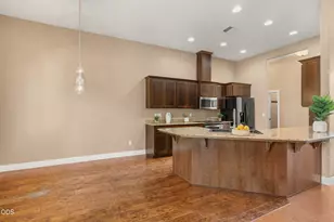 642 Sheffield Dr, Eagle Point, OR 97524 - Photo 8