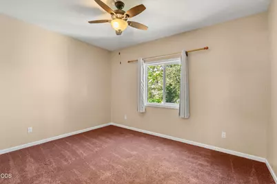 642 Sheffield Drive, Eagle Point, OR 97524 - Photo 14