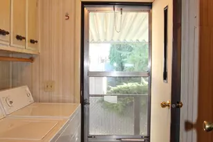 3500 Summers Ln, Klamath Falls, OR 97603 - Photo 28