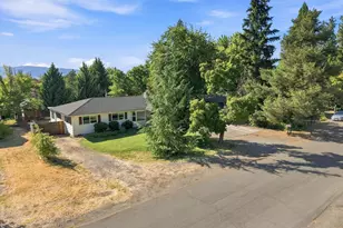 416 Ardmore Ave, Medford, OR 97504 - Photo 4