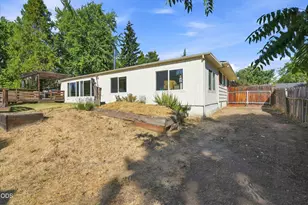 416 Ardmore Ave, Medford, OR 97504 - Photo 42