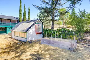 320 Gaerky Creek Rd, Ashland, OR 97520 - Photo 48