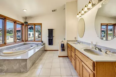 320 Gaerky Creek Road, Ashland, OR 97520 - Photo 26