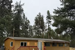 17875 Old Wood Rd, Bend, OR 97707 - Photo 2