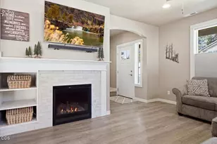 642 N Willitts St, Sisters, OR 97759 - Photo 10