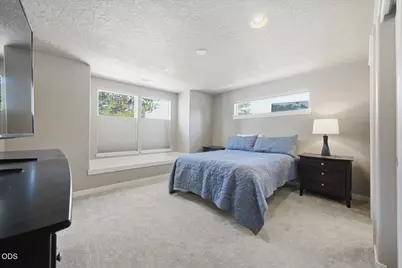 642 N Willitts Street, Sisters, OR 97759 - Photo 32