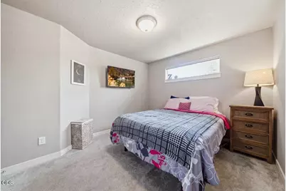 642 N Willitts Street, Sisters, OR 97759 - Photo 24