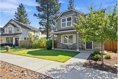 642 N Willitts Street, Sisters, OR 97759 - Photo 4