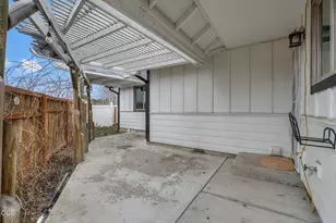 485 SE Ponderosa Dr, Madras, OR 97741 - Photo 16