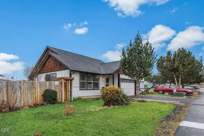 485 SE Ponderosa Drive, Madras, OR 97741 - Photo 2