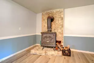 7875 E Evans Creek Rd, Rogue River, OR 97537 - Photo 34