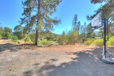 7875 E Evans Creek Road, Rogue River, OR 97537 - Photo 58