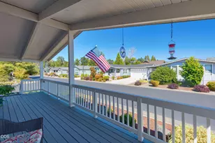 300 Winston Dr, Grants Pass, OR 97526 - Photo 6