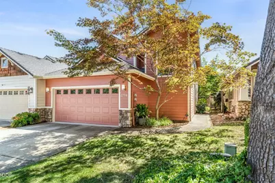 2786 Parkwood Village Lane, Central Point, OR 97502 - Photo 2