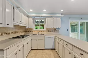 1058 Linda Ave, Ashland, OR 97520 - Photo 8