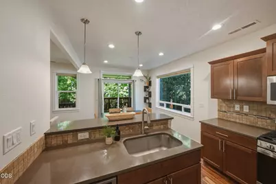 1847 NE Ellamae Place, Bend, OR 97701 - Photo 16
