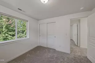 1847 NE Ellamae Pl, Bend, OR 97701 - Photo 30