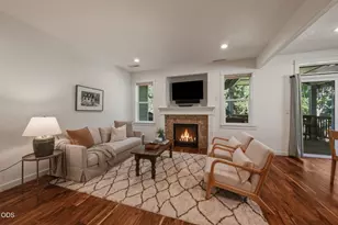 1847 NE Ellamae Pl, Bend, OR 97701 - Photo 6