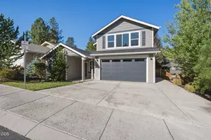 1847 NE Ellamae Pl, Bend, OR 97701 - Photo 56