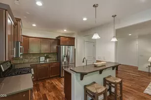 1847 NE Ellamae Pl, Bend, OR 97701 - Photo 12
