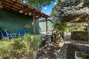 2808 SW 25th St, Redmond, OR 97756 - Photo 32