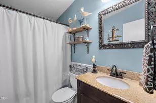 2808 SW 25th St, Redmond, OR 97756 - Photo 22