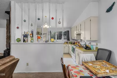 61510 Maid Marian, Bend, OR 97702 - Photo 18