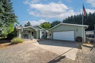 403 Black Tail Ln, Shady Cove, OR 97539 - Photo 1
