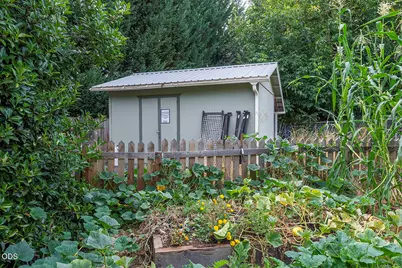 403 Black Tail Lane, Shady Cove, OR 97539 - Photo 22