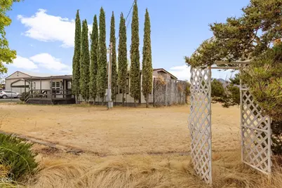 4380 Avenue H, White City, OR 97503 - Photo 6