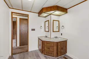 4380 Ave H, White City, OR 97503 - Photo 32
