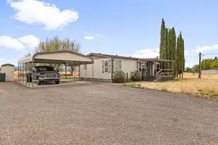 4380 Ave H, White City, OR 97503 - Photo 2