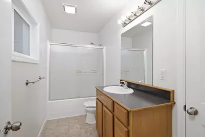 612 S Ivy Street, Medford, OR 97501 - Photo 12