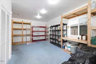 612 S Ivy St, Medford, OR 97501 - Photo 18