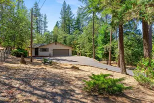340 Dawn Allan Dr, Grants Pass, OR 97527 - Photo 30