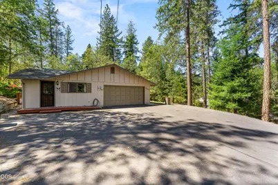340 Dawn Allan Drive, Grants Pass, OR 97527 - Photo 1