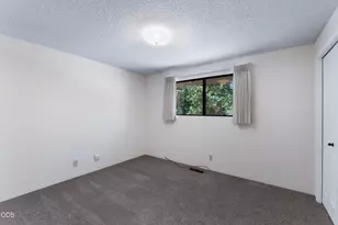 340 Dawn Allan Dr, Grants Pass, OR 97527 - Photo 16